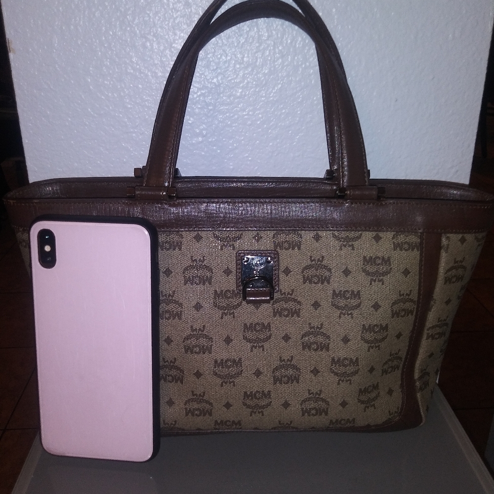 Purse - Picture 6 of 9